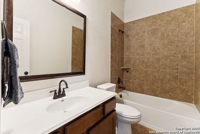 Image 22 of 27 For 3539 Arroyo Grande