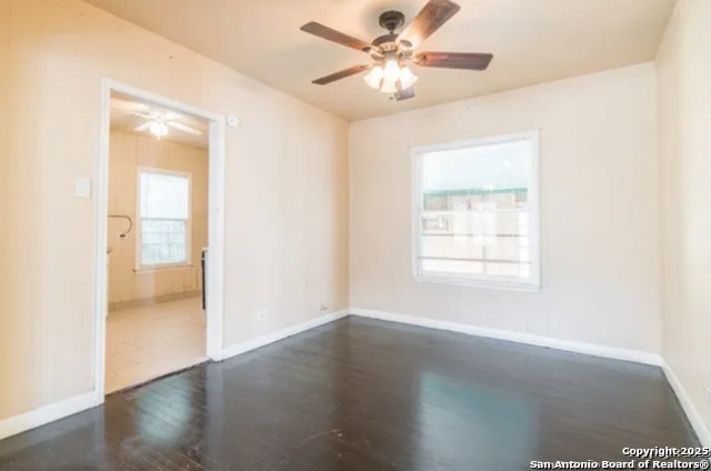 Image 3 of 17 For 127 Kaine  