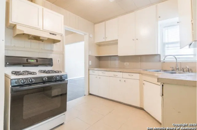 Image 7 of 17 For 127 Kaine  