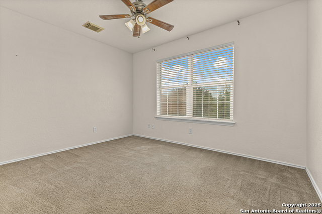 Image 19 of 29 For 10426 Manor Crk