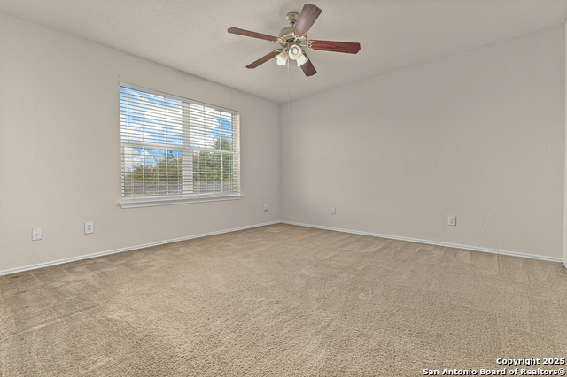 Image 22 of 29 For 10426 Manor Crk