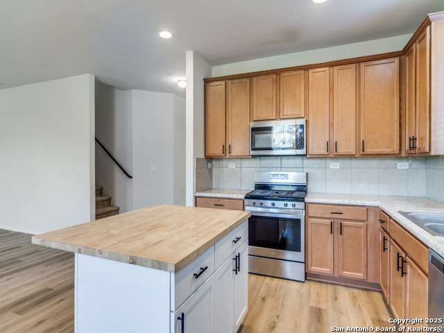 Image 5 of 23 For 7695 Pecos Ridge