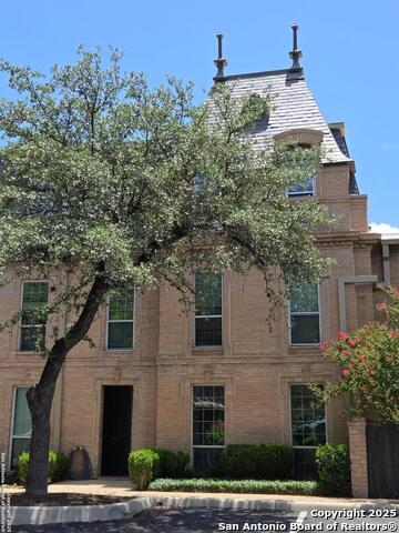 Image 39 of 39 For 7707 Broadway  24a