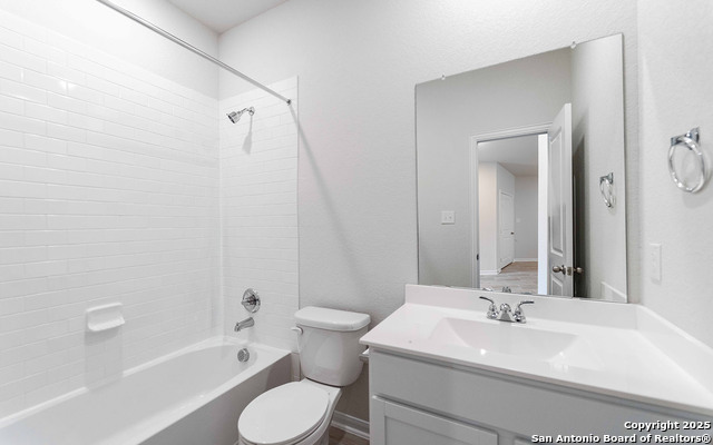 Image 13 of 22 For 2851 Davis Trace