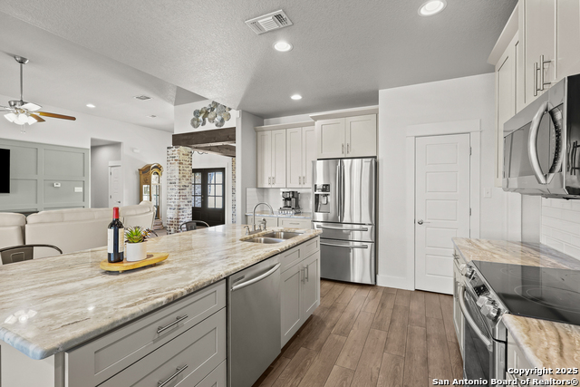 Image 16 of 75 For 100 Ashton W