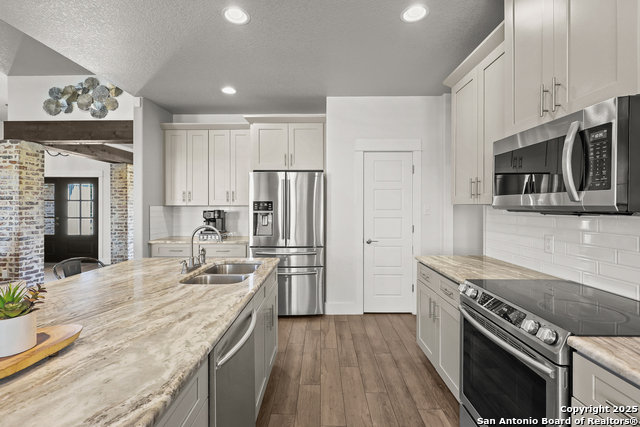 Image 17 of 75 For 100 Ashton W