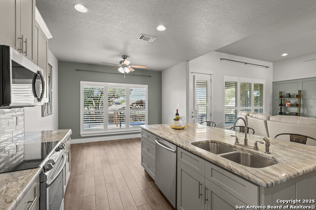 Image 18 of 75 For 100 Ashton W