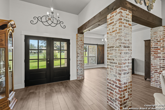 Image 24 of 75 For 100 Ashton W