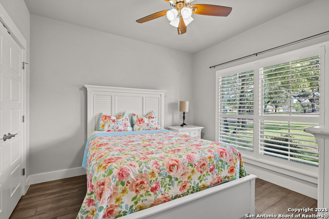 Image 33 of 75 For 100 Ashton W