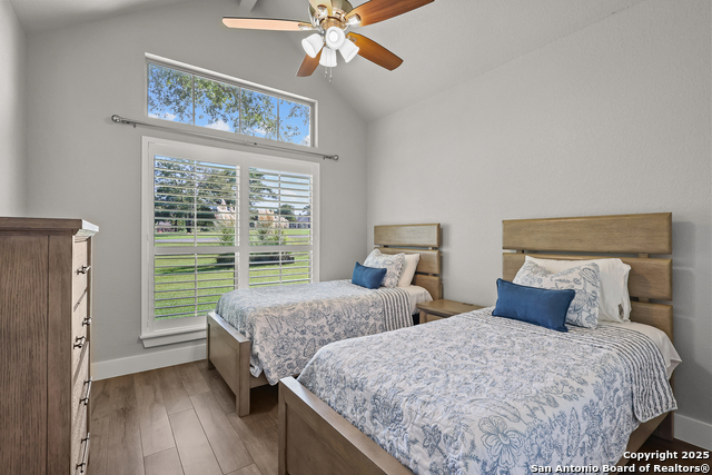 Image 34 of 75 For 100 Ashton W