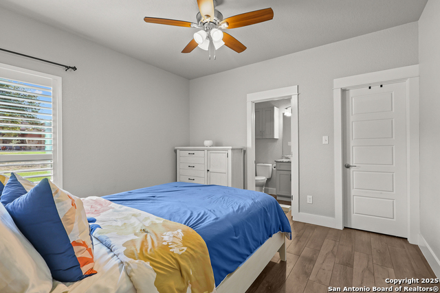 Image 38 of 75 For 100 Ashton W