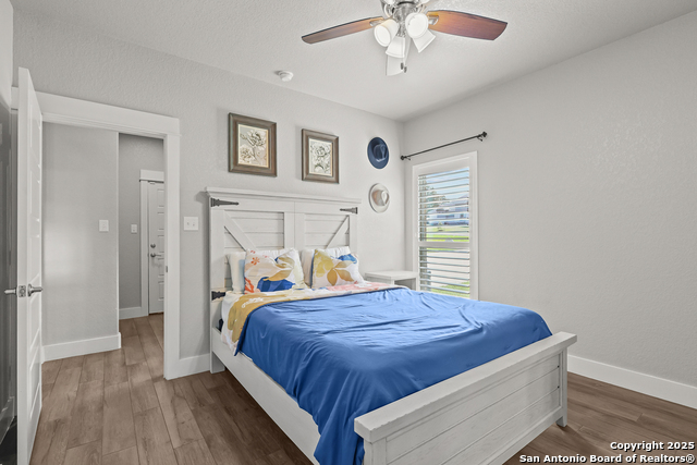 Image 39 of 75 For 100 Ashton W