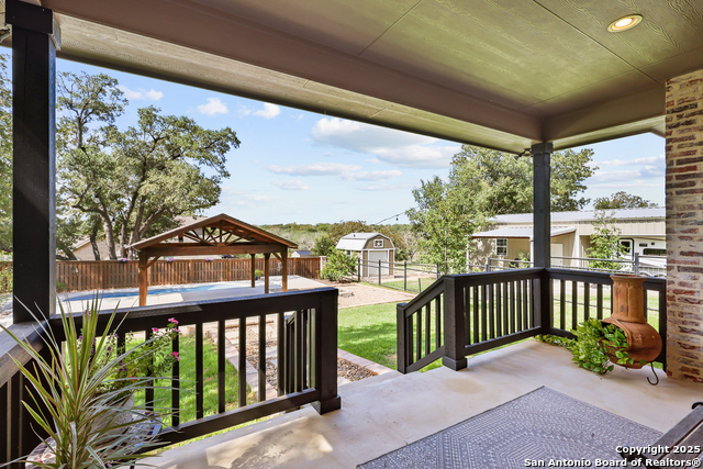 Image 48 of 75 For 100 Ashton W