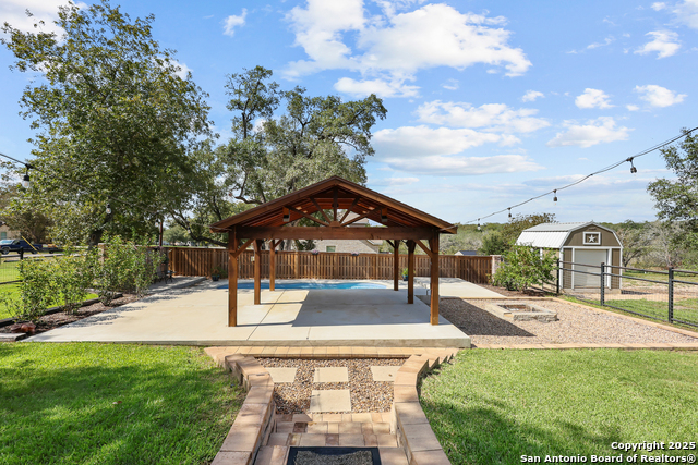 Image 49 of 75 For 100 Ashton W