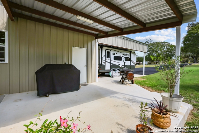 Image 58 of 75 For 100 Ashton W