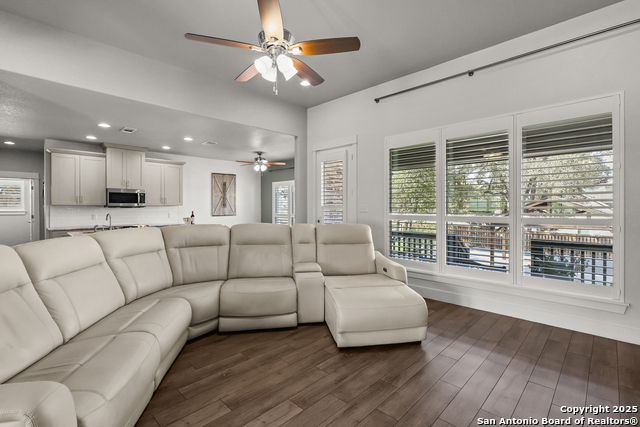 Image 7 of 75 For 100 Ashton W