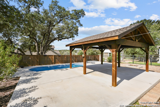 Image 74 of 75 For 100 Ashton W