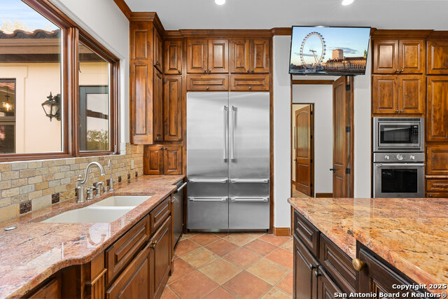 Image 19 of 65 For 179 Riverwood