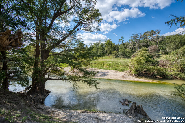 Image 60 of 65 For 179 Riverwood