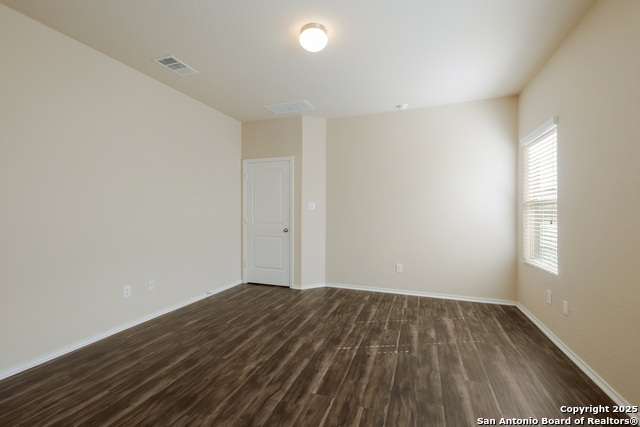 Image 16 of 31 For 8415 Blackstone