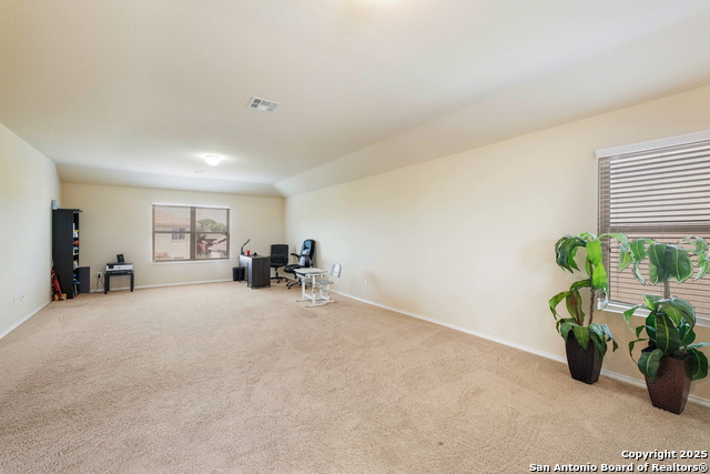 Image 20 of 31 For 8415 Blackstone