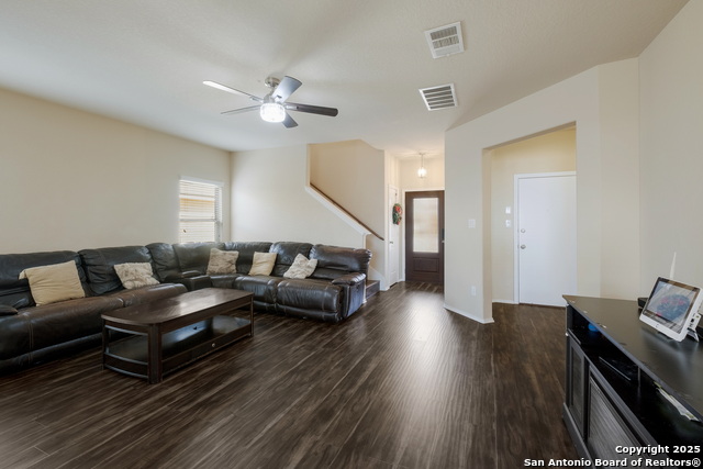 Image 5 of 31 For 8415 Blackstone
