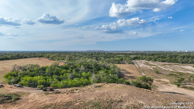 Image 8 of 20 For 000 Von Ormy Rd