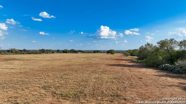 Image 12 of 20 For 000 Von Ormy Rd