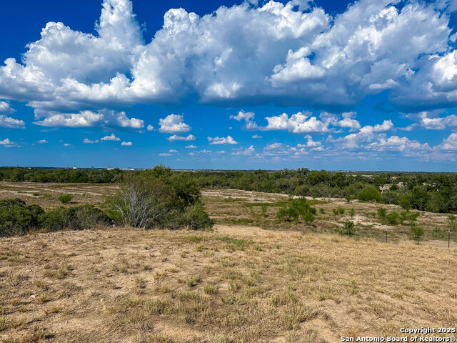 Image 14 of 20 For 000 Von Ormy Rd