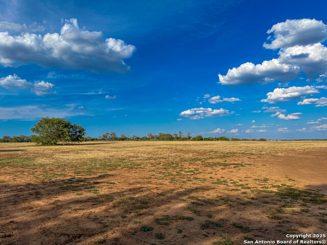 Image 15 of 20 For 000 Von Ormy Rd