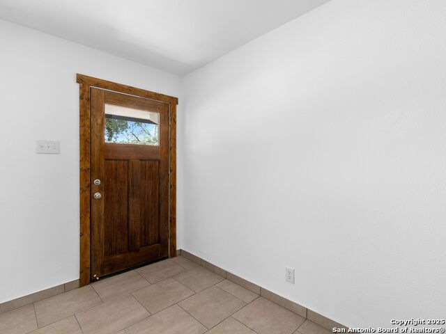Image 4 of 29 For 511 5th  