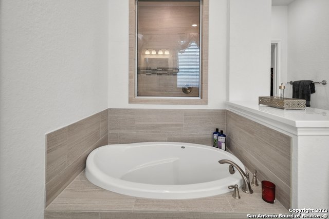 Image 22 of 41 For 3782 Chicory Bend