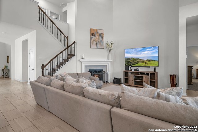 Image 8 of 41 For 3782 Chicory Bend