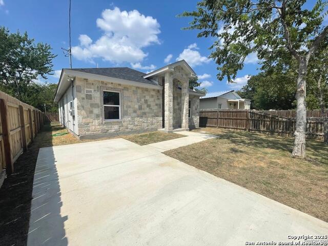 Details for 2115 Sw 19th, San Antonio, TX 78207