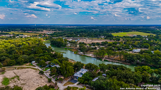 Details for 111 Tabler Dr., Seguin, TX 78155
