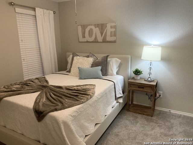 Listing photo id 14 for 7130 Pandora