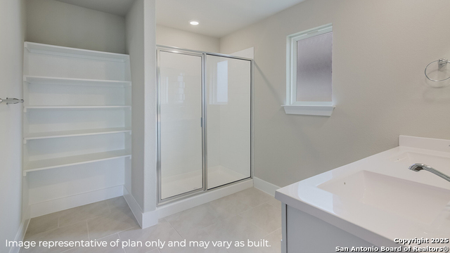 Image 14 of 28 For 20931 Stonework Spur