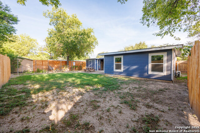 Image 19 of 22 For 2426 Spicewood