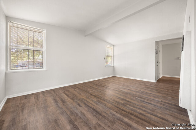 Image 5 of 22 For 2426 Spicewood