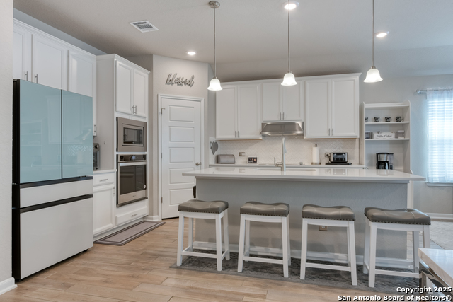 Image 13 of 42 For 3056 Beringer