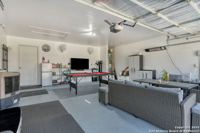 Image 34 of 42 For 3056 Beringer