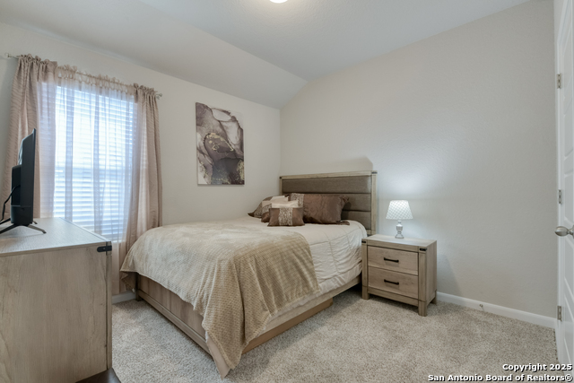 Image 5 of 42 For 3056 Beringer