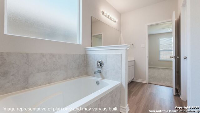 Listing photo id 11 for 21068 Millstream Bend