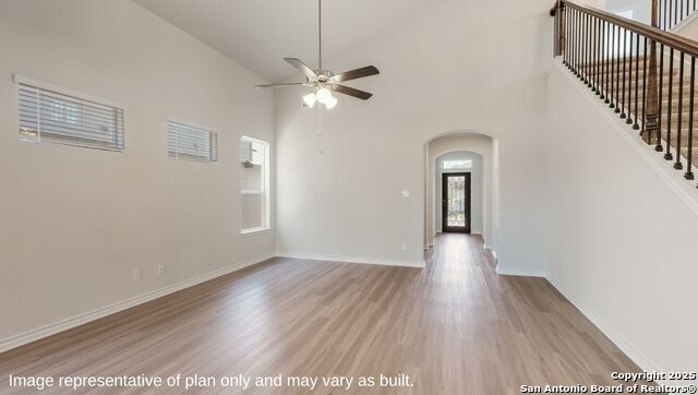 Listing photo id 2 for 21068 Millstream Bend
