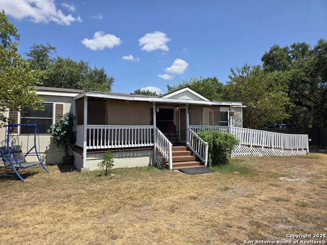 Details for 200 Iroquois, Bandera, TX 78003