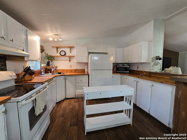 Image 20 of 31 For 200 Iroquois