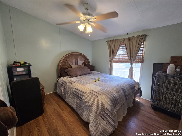 Image 22 of 31 For 200 Iroquois