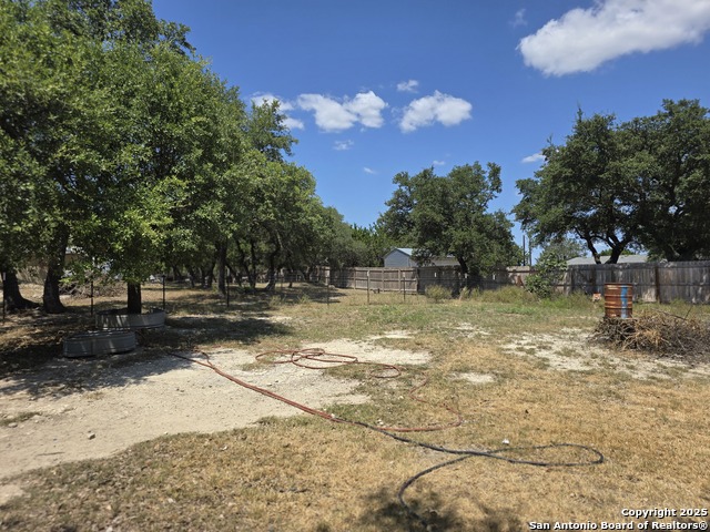 Image 27 of 31 For 200 Iroquois