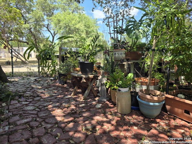 Image 29 of 31 For 200 Iroquois