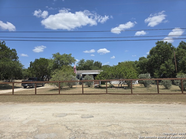 Image 6 of 31 For 200 Iroquois